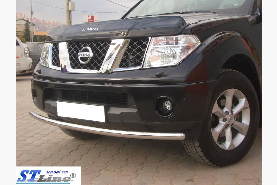 Nissan Navara 2006–2015 Přední ochranný rám ST008 (nerez) Fotografie 5
