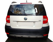 Skoda Yeti 2009–2017 Lišta nad SPZ (nerez) fotografie 1