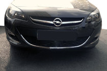 Opel Astra J 2009–2015 Nerezová lišta na přední nárazník fotografie 1