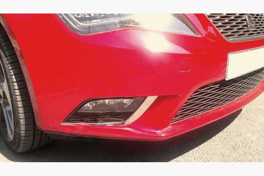 Seat Ibiza 2010–2017 Nerezové rámečky mlhovek Image