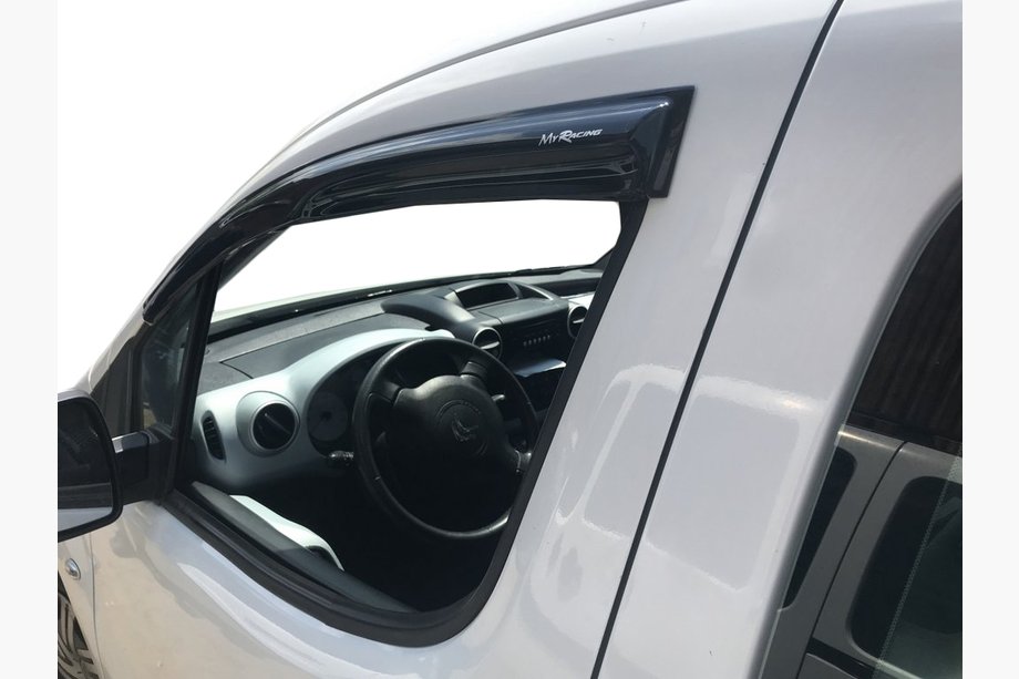 Peugeot Partner Tepee 2008–2018 Deflektory oken (2 ks, MyRacing) Image