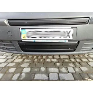 Střední zimní kryt nad SPZ fotografie 2