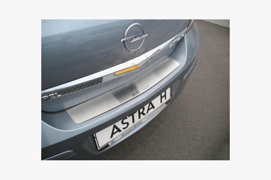 Opel Astra H 2004–2013 Ochranná lišta zadního nárazníku Nathaniko (nerez) Image