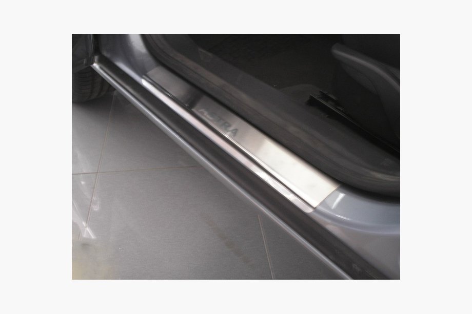 Opel Astra H 2004–2013 Nerezové kryty prahů Nataniko (4 ks, nerez) Image