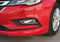 Opel Astra K 2016–2021 Rámečky mlhových světel OmsaLine (2 ks, nerez) fotografie 1