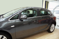 Opel Astra J 2009–2015 Kompletní nerezové lišty okolo oken (HB, 12 ks, nerez) fotografie 1