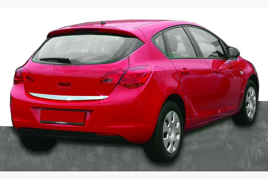Opel Astra J 2009–2015 Nerezová lišta hrany víka kufru Image