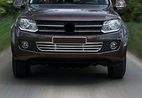 Volkswagen Amarok 2010–2022 Mřížka do nárazníku (nerez) fotografie 1
