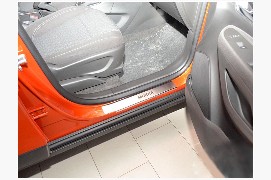 Opel Mokka 2012–2021 Nerezové kryty prahů Nataniko (4 ks, nerez) Standard - páska Lohmann, 0,5 mm Image