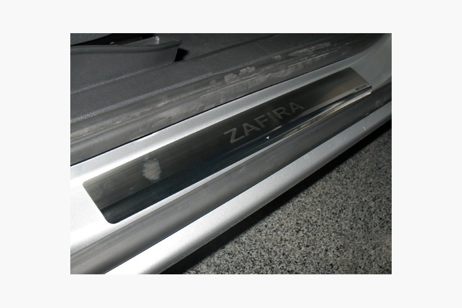 Opel Zafira B 2005–2011 Nerezové kryty prahů Nataniko (4 ks, nerez) Premium – 3M páska, 0,8 mm Image