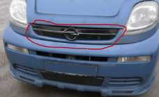 Opel Vivaro 2001–2015 Zimní clona masky 2001-2007 (horní) Matná fotografie 1