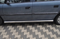 Opel Zafira B 2005–2011 Boční nášlapy – nerezové trubky (2 ks) fotografie 1