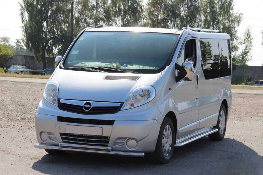 Nissan Primastar 2002–2014 Přední ochranný rám ST014 (nerez) Image