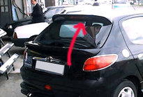 Peugeot 206 1998–2024 Sluneční clona nad čelní sklo (k lakování) fotografie 1