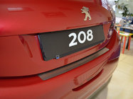 Peugeot 208 2012–2019 Nerezová lišta zadního nárazníku Natanika fotografie 1