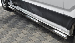 Volkswagen Crafter 2016– Boční nerezové trubky (2 ks) Ø70, dlouhá / extra dlouhá fotografie 1