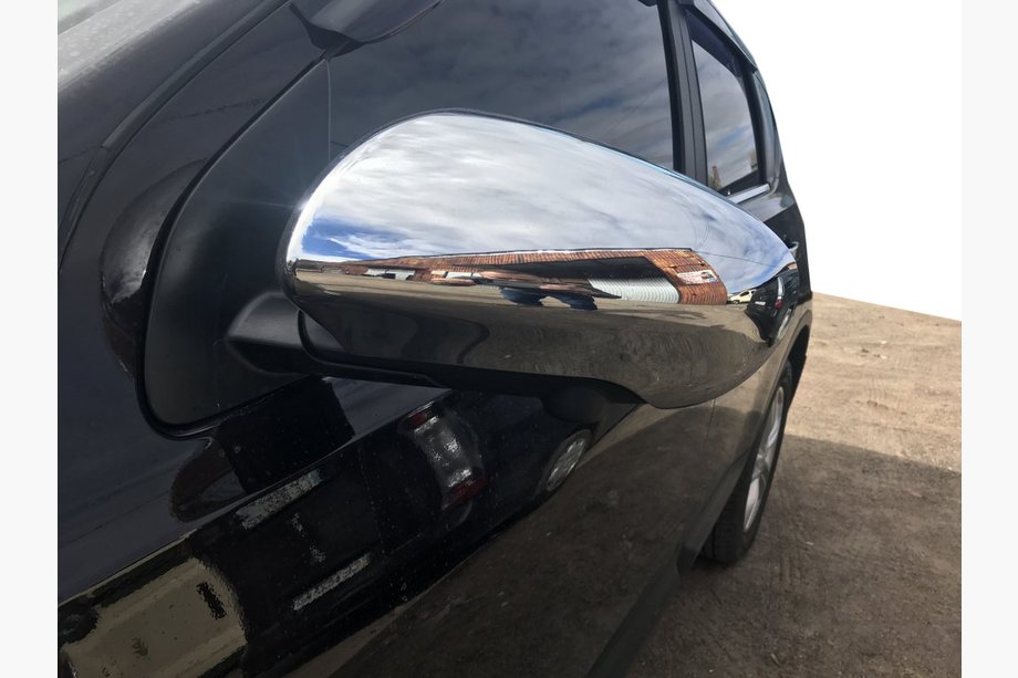 Nissan Qashqai 2007–2010 Chromové kryty zpětných zrcátek (2 ks, plast) Image