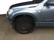 Suzuki Grand Vitara 2005–2017 Lemy blatníků (4 ks, černé) fotografie 1