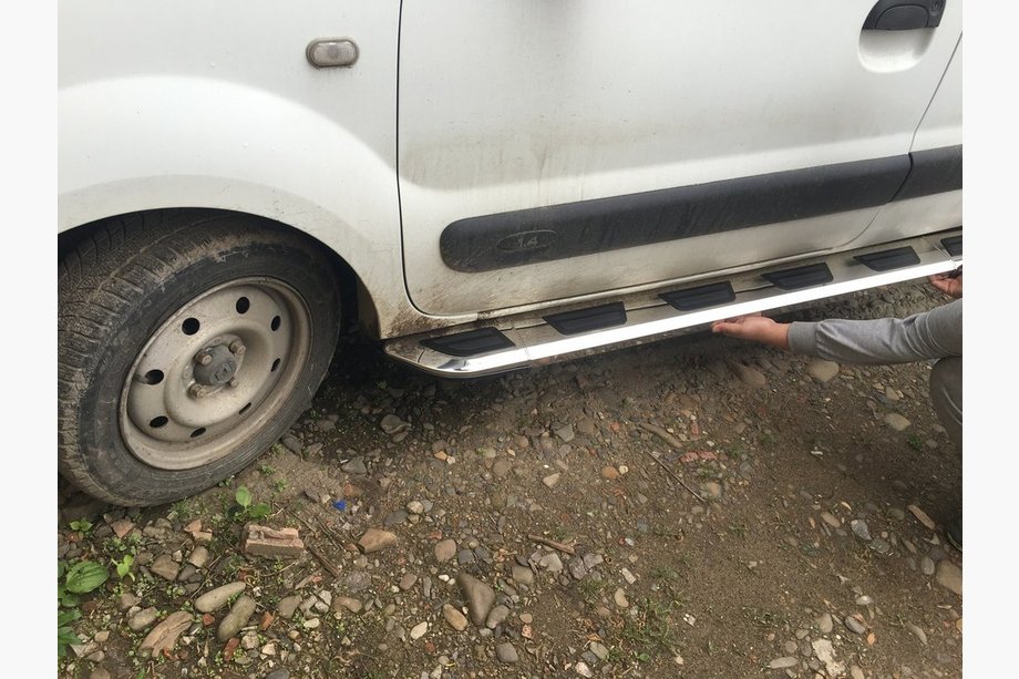 Renault Kangoo 1998–2008 Boční nášlapy Vison (2 ks, hliník ↗ nerez) Image