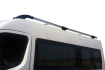Renault Master 2011–2023 Střešní ližiny Shark fotografie 1