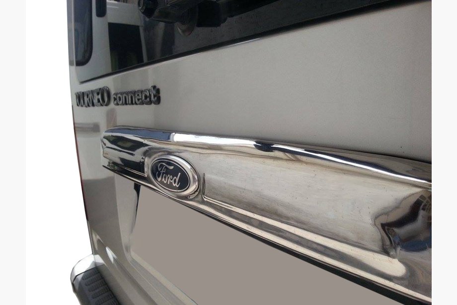 Ford Connect 2010–2013 Chromová lišta nad SPZ (montáž na originál, nerez) Carmos - turecká ocel Image