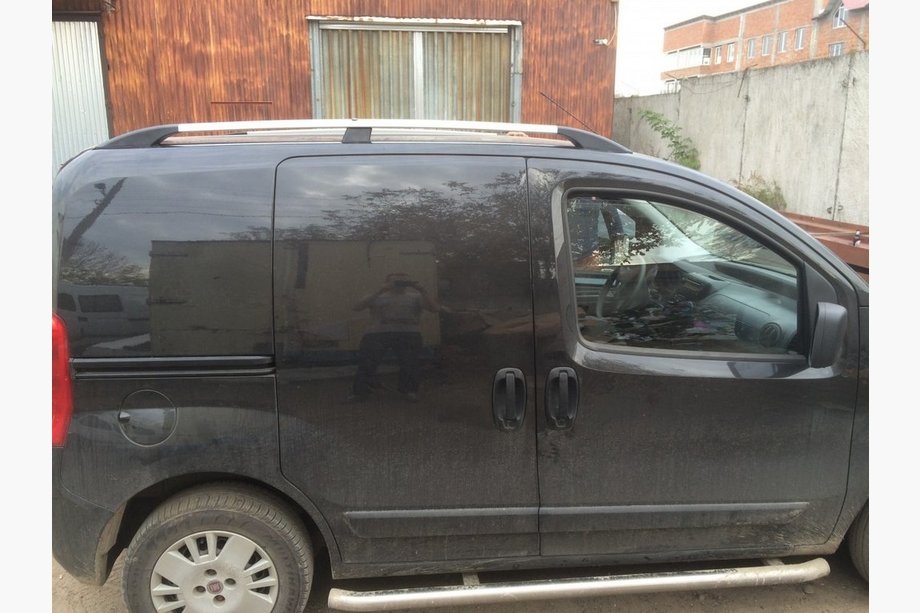 Fiat Fiorino/Qubo 2008–2024 Výprodej!!! Střešní ližiny šedá metalíza (plastové uchycení) Fotografie 2