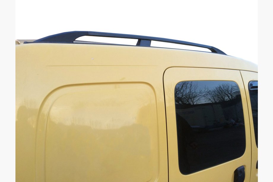 Renault Kangoo 1998–2008 Černé střešní ližiny Standardní základna, plastové patky Image