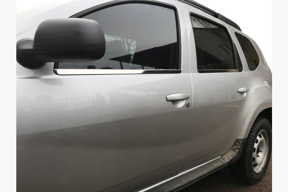 Dacia Duster 2008–2018 Okenní lišty (4 ks, nerez) OmsaLine – italská nerezová ocel Image