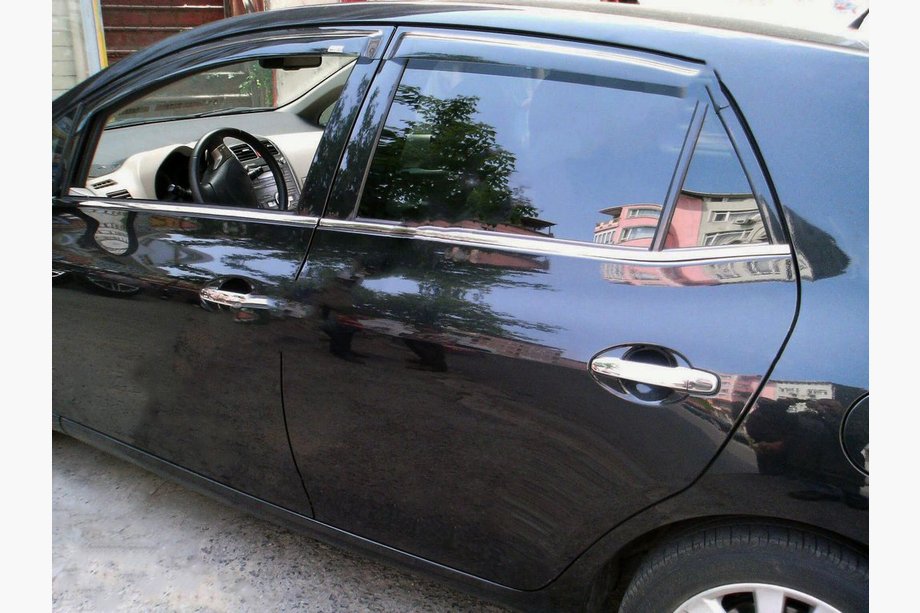 Toyota Auris 2007–2012 Okenní lišty (4 ks, nerez) Image