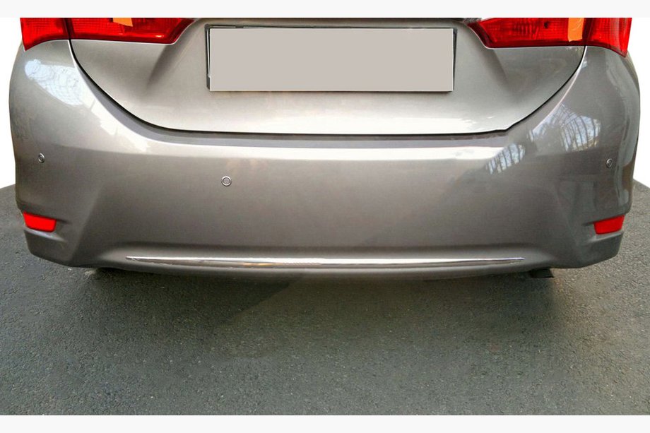 Toyota Corolla 2013–2019 Nerezová lišta zadního nárazníku Image