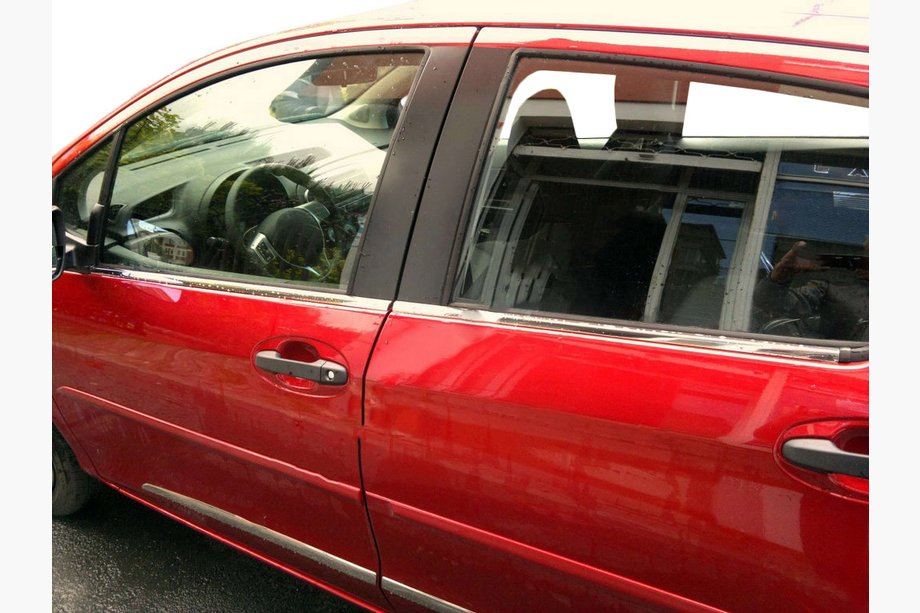 Toyota Yaris 2010–2020 Nerezové lišty oken (sada 4 ks) Image