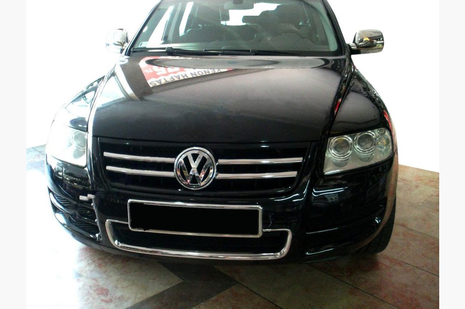 Volkswagen Touareg 2002–2010 Nerezové kryty na mřížku (4 ks) Image