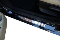 Renault Megane II 2004–2009 Bezdrátové osvětlené prahové lišty (2 ks, nerez) fotografie 1