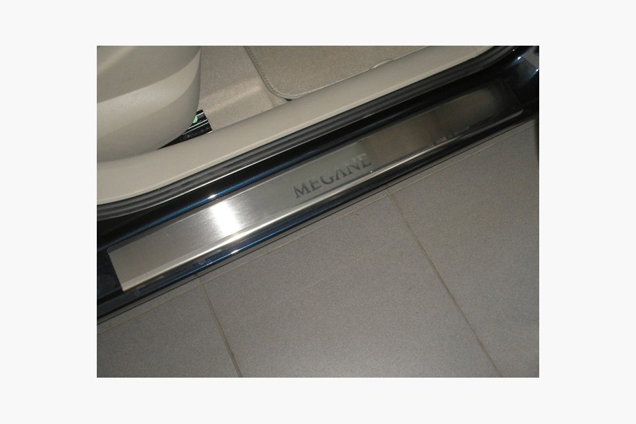 Renault Megane II 2004–2009 Nerezové kryty prahů Nataniko (4 ks, nerez) Premium – 3M páska, 0,8 mm Image