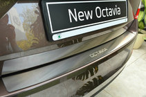 Skoda Octavia III A7 2013–2019 Ochranná lišta zadního nárazníku Nathaniko (nerez) Sedan fotografie 1