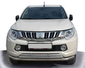 Mitsubishi L200 2015–2024 Přední ochranný rám ST014 (nerez) fotografie 4