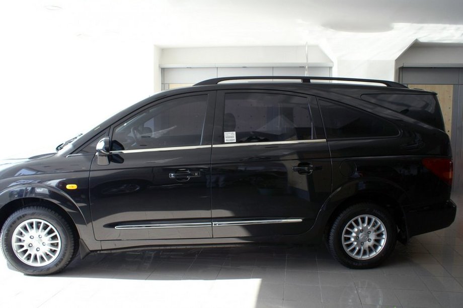 Ssang Yong Rodius Vnější ozdobné lišty oken (4 ks, nerez) Image
