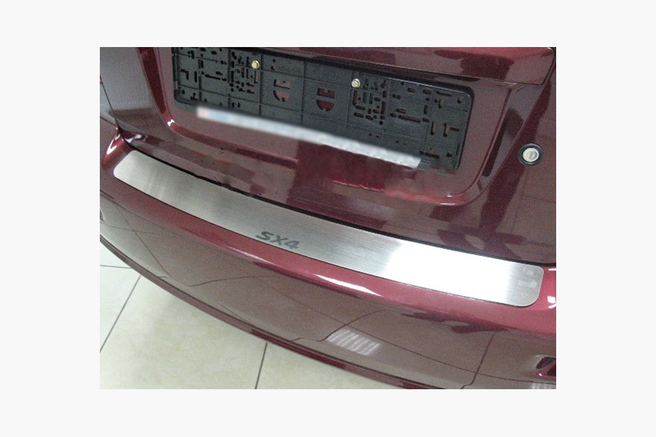 Suzuki SX4 2006–2013 Ochranná lišta zadního nárazníku Nathaniko (nerez) Image