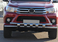 Toyota Hilux 2015– Přední ochranný rám ST015 (nerez) fotografie 3