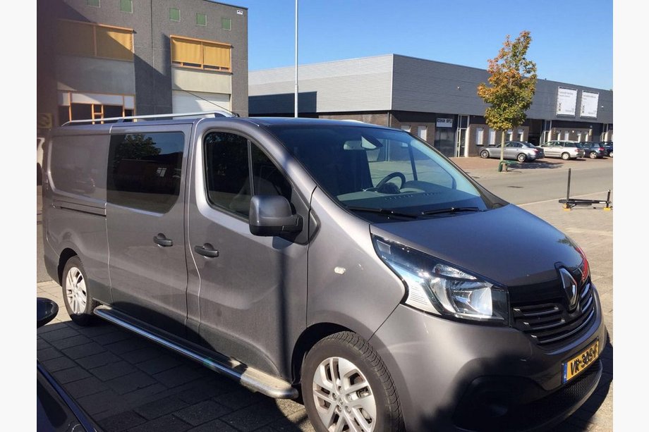 Fiat Talento 2016– Střešní ližiny Skyport (šedé) Fotografie 2