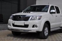 Toyota Hilux 2006–2015 Přední ochranný rám ST008 (nerez) fotografie 2