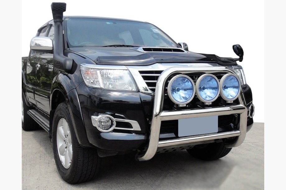 Toyota Hilux 2006–2015 Přední ochranný rám WT018 (nerez) Image