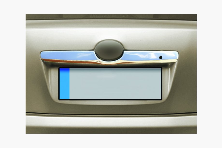 Toyota Camry 2006–2011 VÝPRODEJ! Nerezová lišta nad SPZ Image