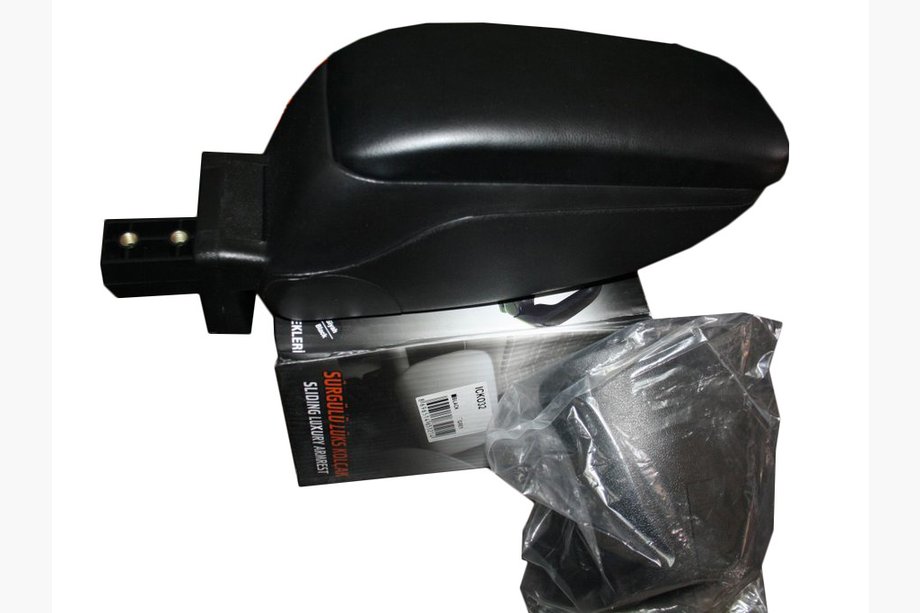 Toyota Yaris 2006–2011 Loketní opěrka do držáku nápojů Image