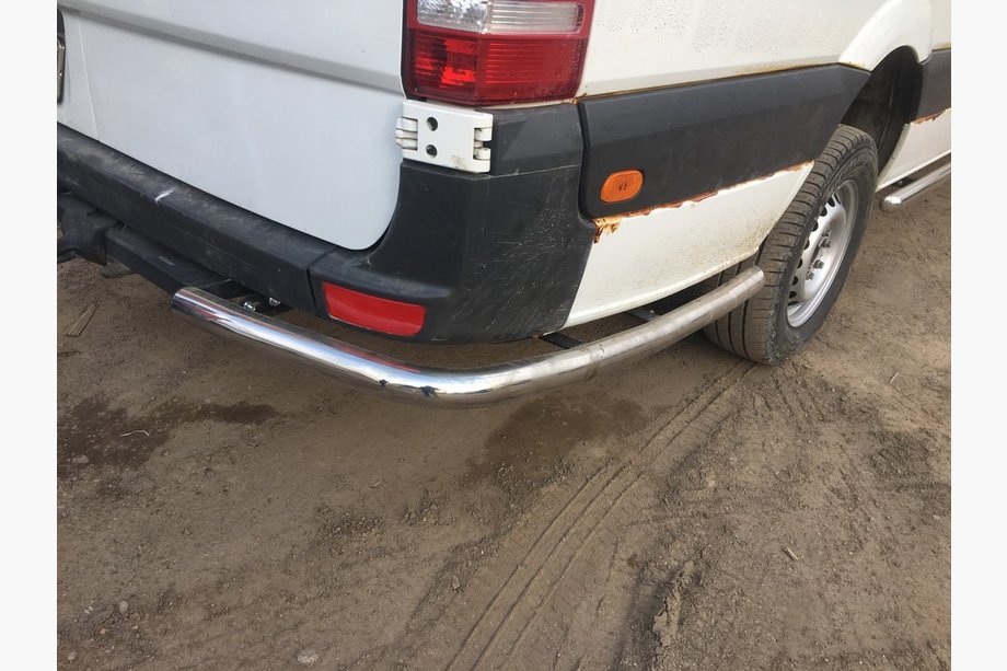 Volkswagen Crafter 2006–2016 Boční trubky za zadním kolem, úhlové (2 ks, nerez) Extra dlouhé Fotografie 2
