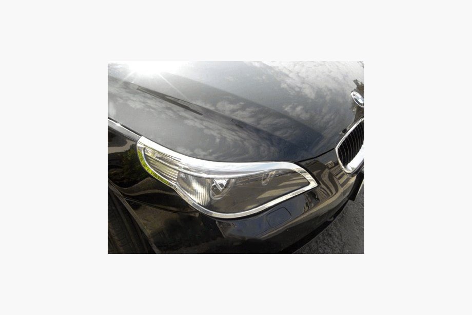 BMW řada 5 E60/E61 2003–2010 Rámečky světlometů (2 ks, plast) Image