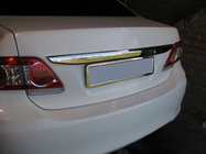 Toyota Corolla 2007–2013 Nerezová lišta nad SPZ 2010-2013 fotografie 1