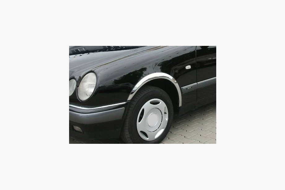 Mercedes třída E W210 1995–2002 Nerezové lišty na lemy blatníků (4 ks) Image