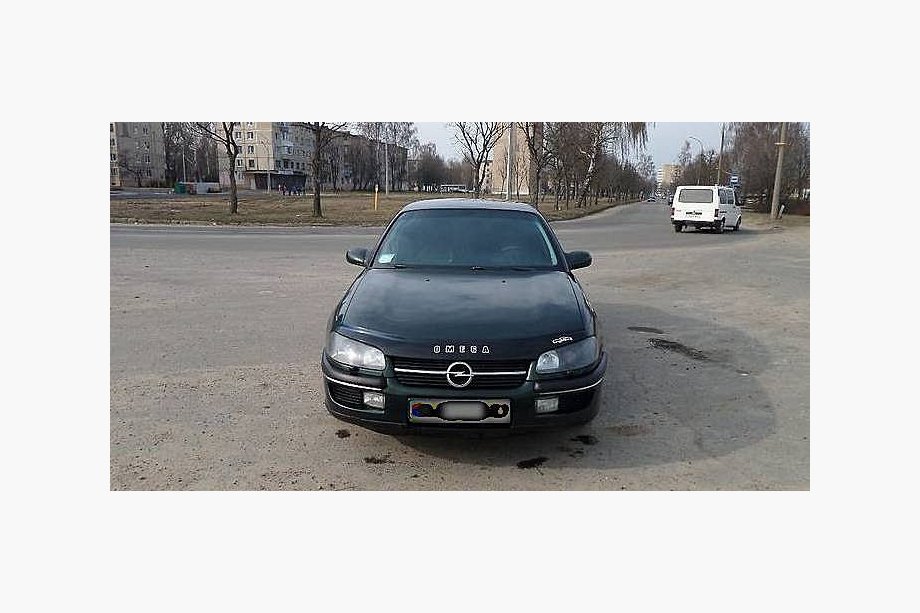 Opel Omega B 1994–2003 Deflektor kapoty (1993-1999, VIP) Image