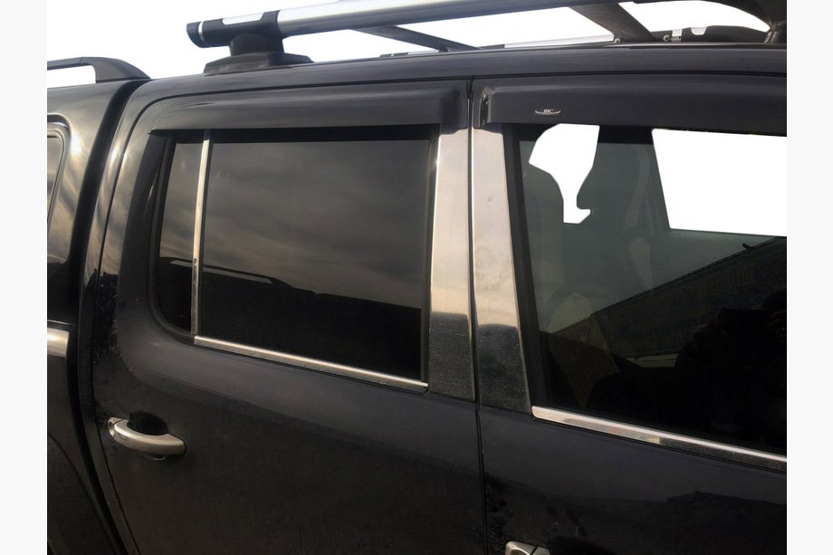 Volkswagen Amarok 2010–2022 Lišty sloupků dveří (6 ks, nerez) Image